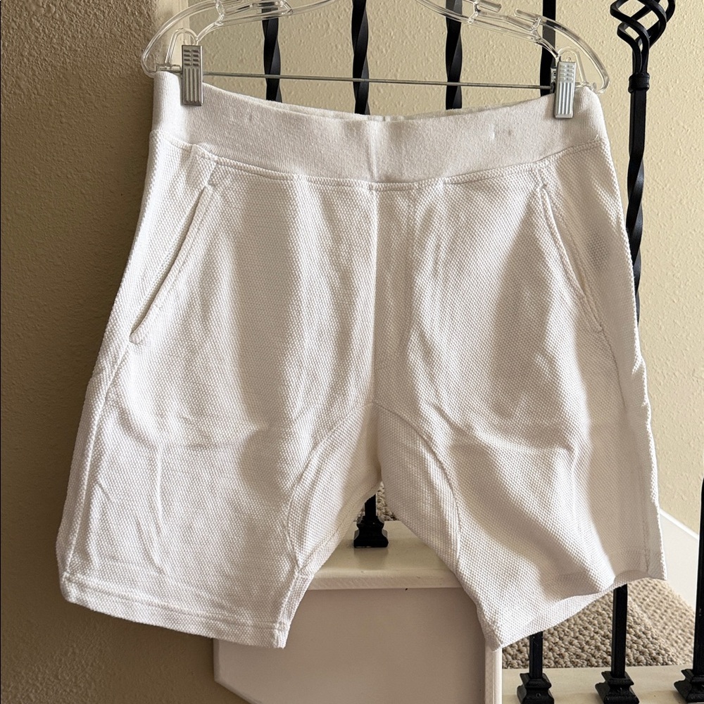 Zara Man Basic Sz L 100% Cotton shorts with pockets